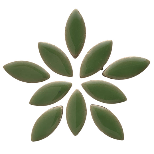 Okvětní lístky 25mm Jade