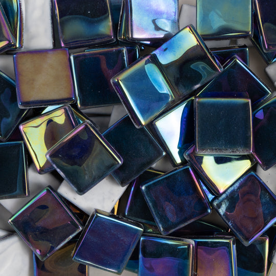 Krystal vlnitý iridescentní 20mm tmavě modrý