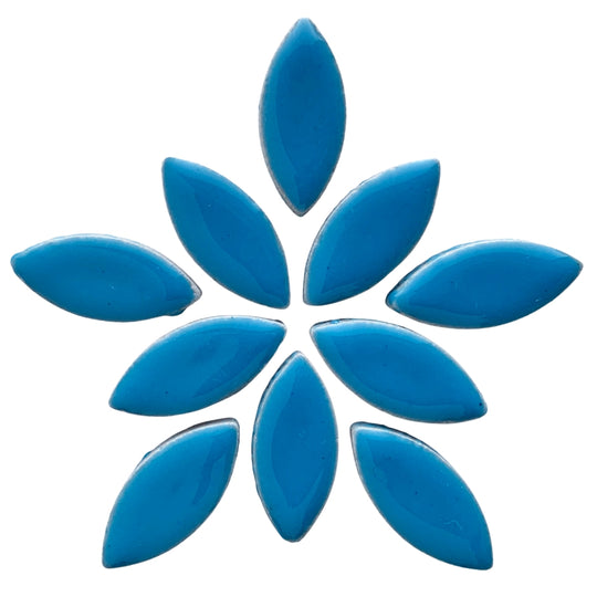 Płatki kwiatowe 25mm niebieskie