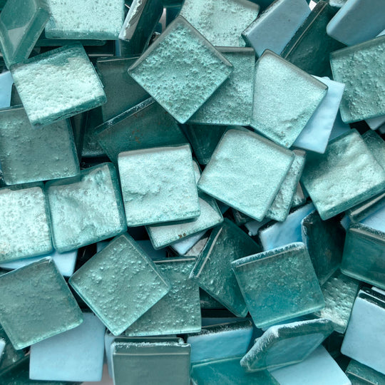 Crystal Vlnitý 20mm Voda