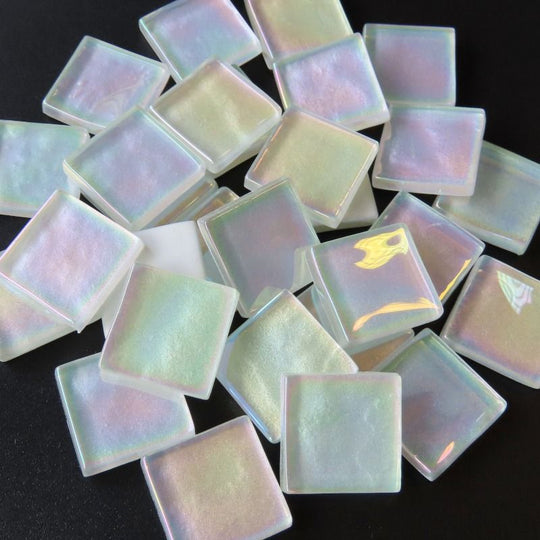 Krystal vlnitý duhový 20mm bílý