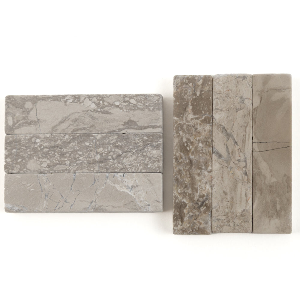 Varillas de mármol con veta de madera gris