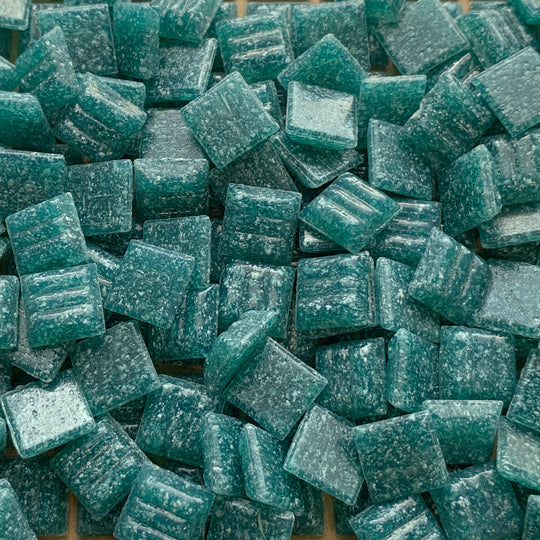 Skleněná mozaika 10 mm hlubokomořská modrá (volná)