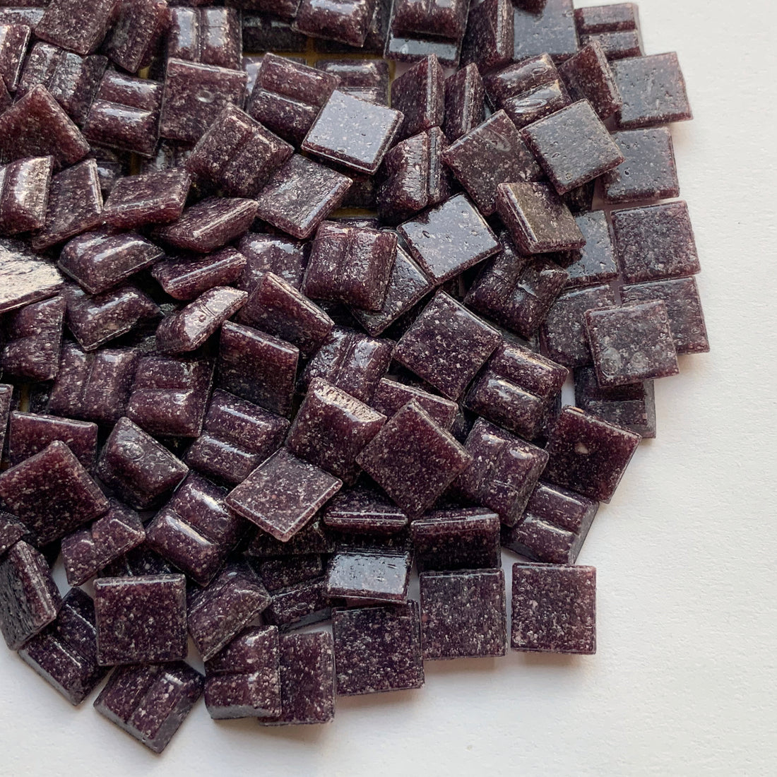 Lasimosaiikki 10 mm ultravioletti