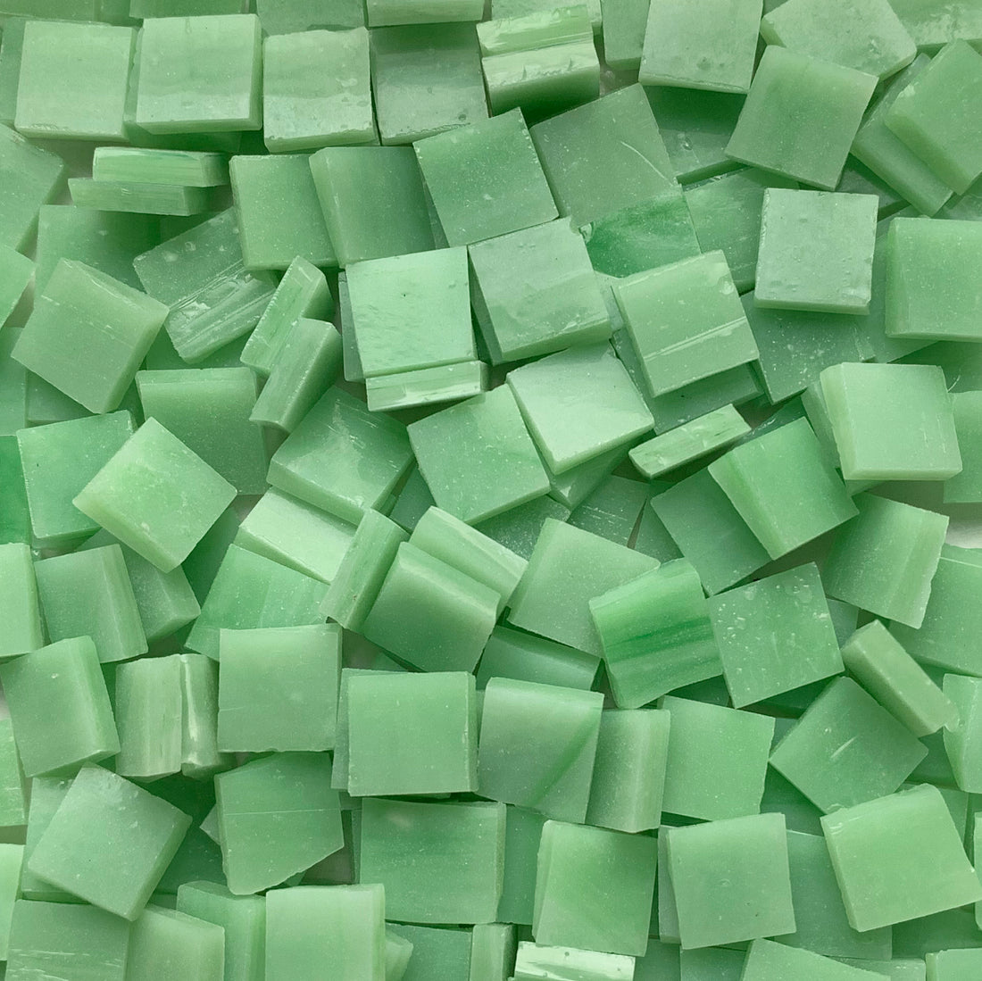 Loose 15 mm Tiffany Glacier glass tiles in Melon