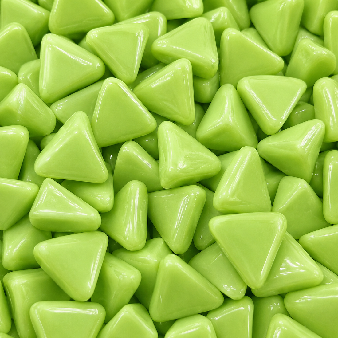 Mini mosaïque en verre triangle vert menthe