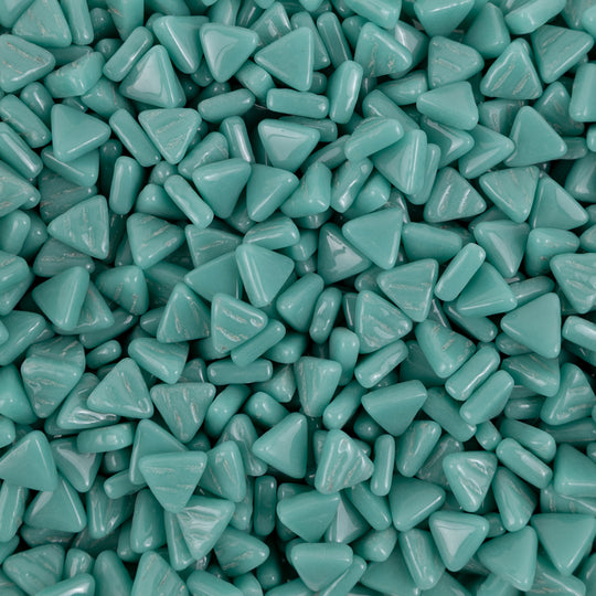 Mini triângulo de mosaico de vidro meio ciano