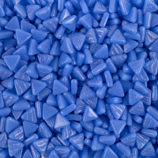 Mini triângulo de mosaico de vidro azul