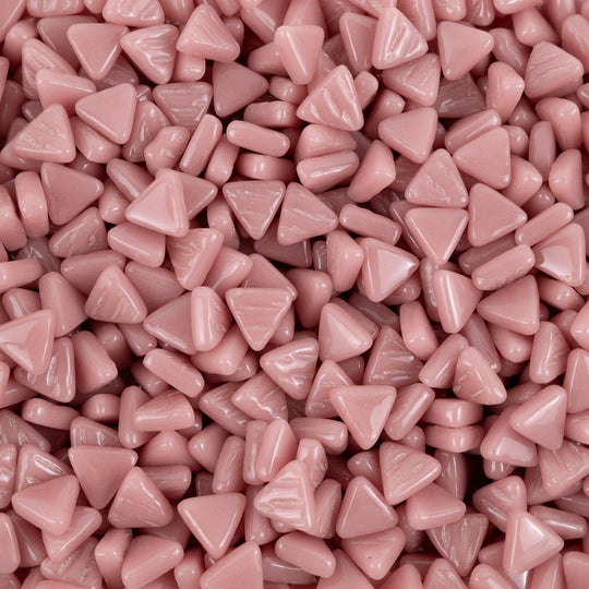 Mini triângulo de mosaico de vidro rosa escuro
