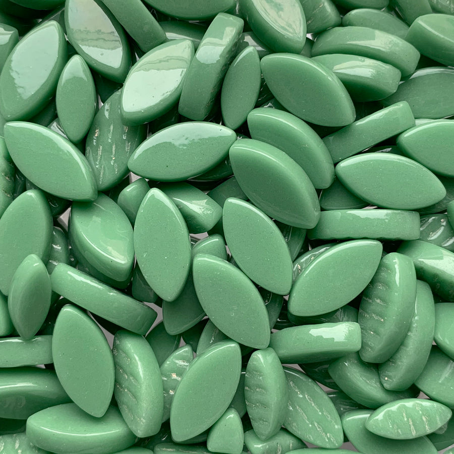 Ottoman Květinové okvětní lístky Loukově zelená