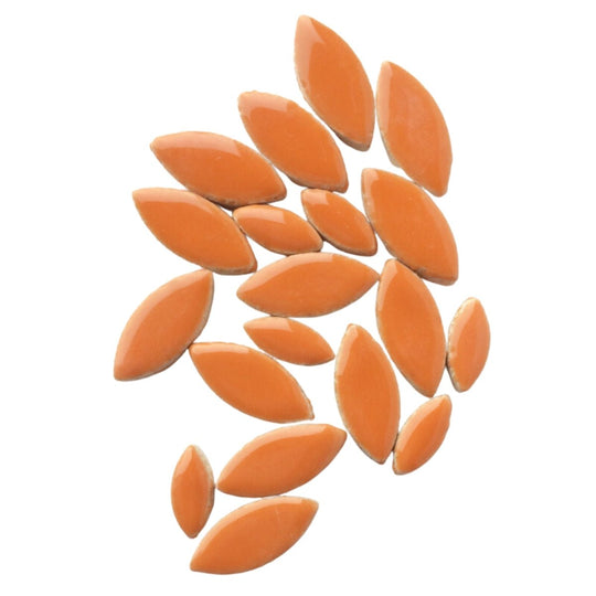 Okvětní lístky oranžové