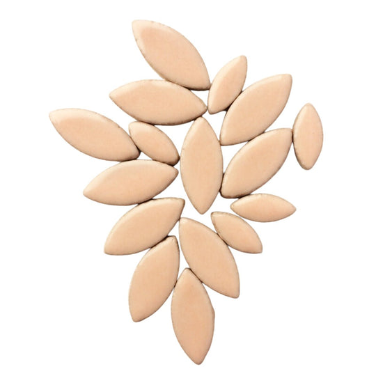 Okvětní lístky růžové