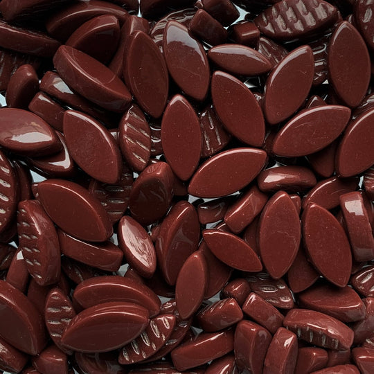 Ottoman květinové okvětní lístky Bordeaux