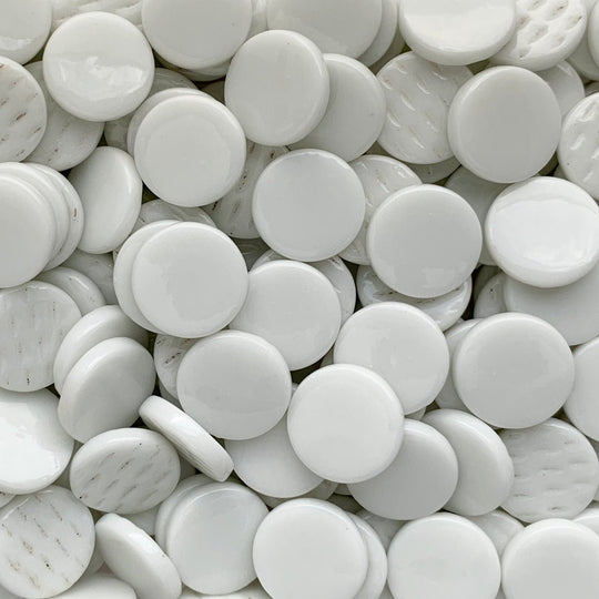 Kulatý skleněný obklad 18mm opálově bílý