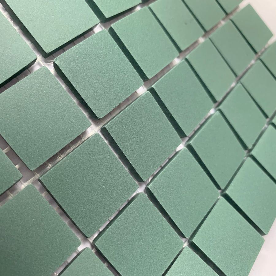 Winckelmans Vert Foncé – matte mozaïektegels van 20x20 mm op gaas